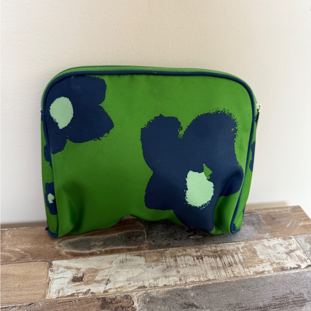 Kate Spade Cosmetic Bag - Picture 4 of 5